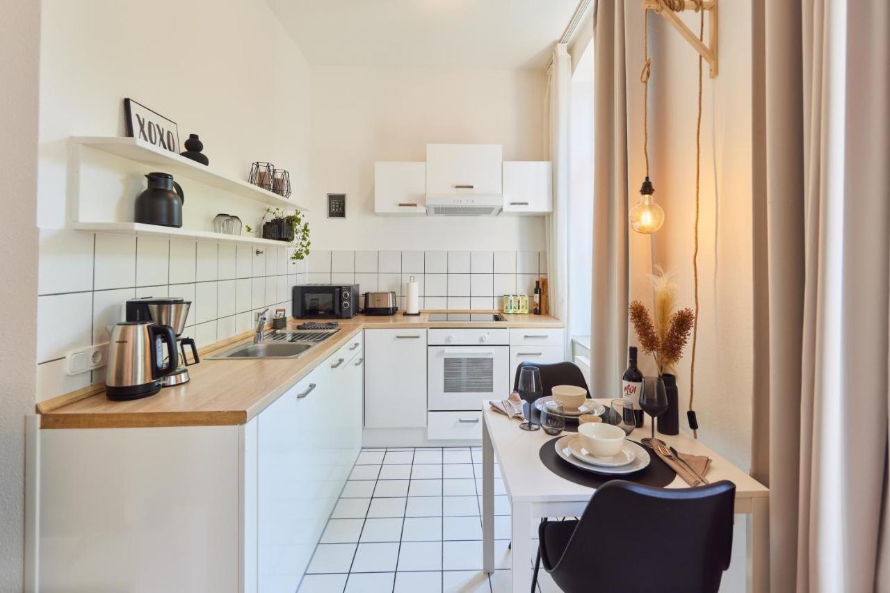 Studio3 Zentral Und Ruhig Mit Parkplatz, 5 Min Z Bali-T Und Gop, Boxspringbett Bad Oeynhausen Exterior foto