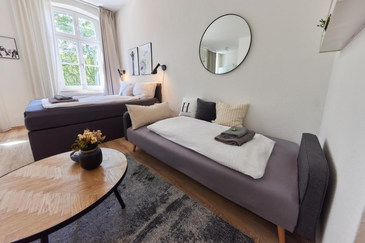 Studio3 Zentral Und Ruhig Mit Parkplatz, 5 Min Z Bali-T Und Gop, Boxspringbett Bad Oeynhausen Exterior foto