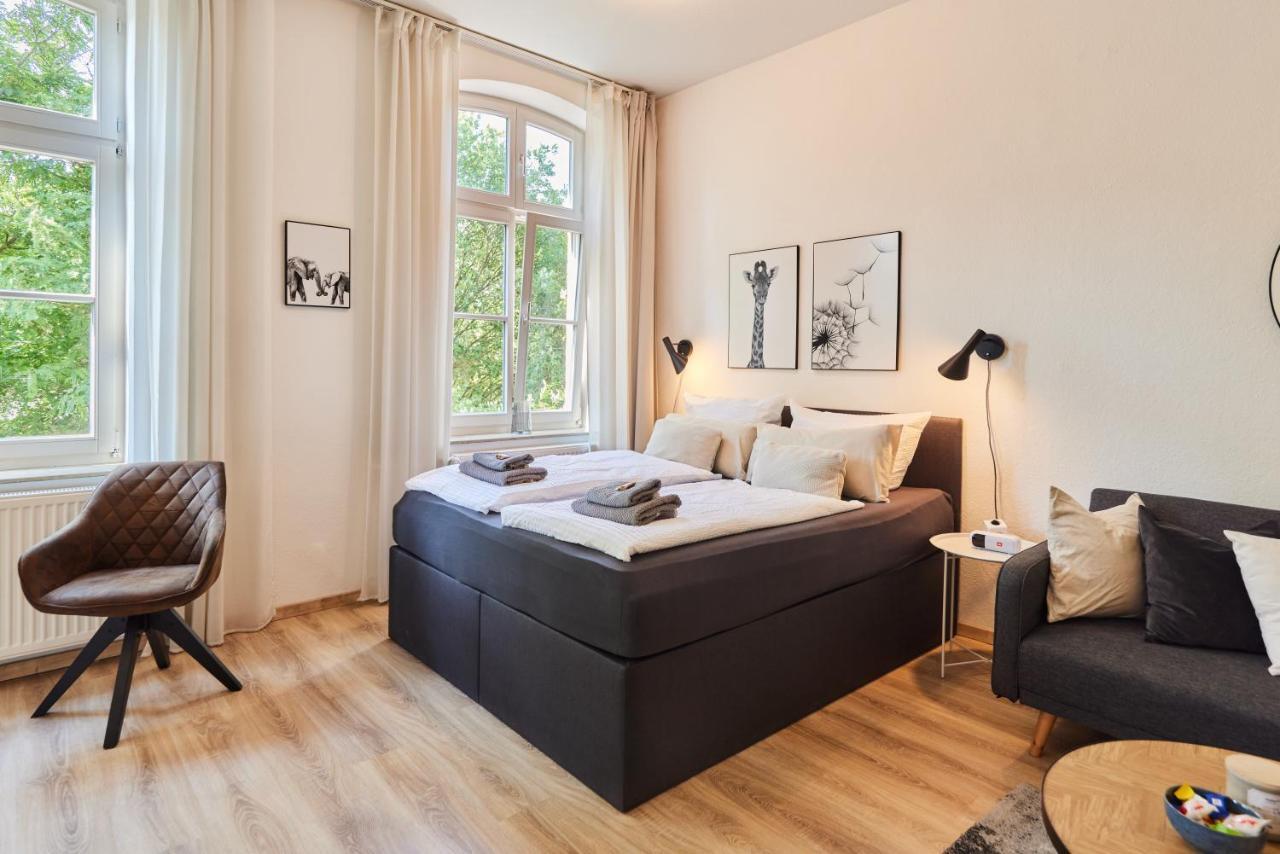 Studio3 Zentral Und Ruhig Mit Parkplatz, 5 Min Z Bali-T Und Gop, Boxspringbett Bad Oeynhausen Exterior foto